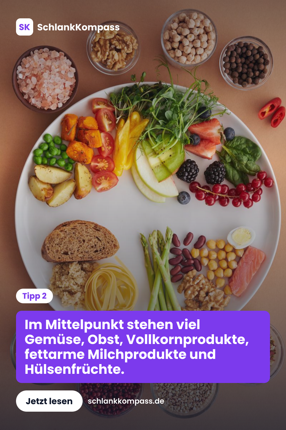 Im Mittelpunkt stehen viel Gemüse, Obst, Vollkornprodukte, fettarme Milchprodukte und Hülsenfrüchte.