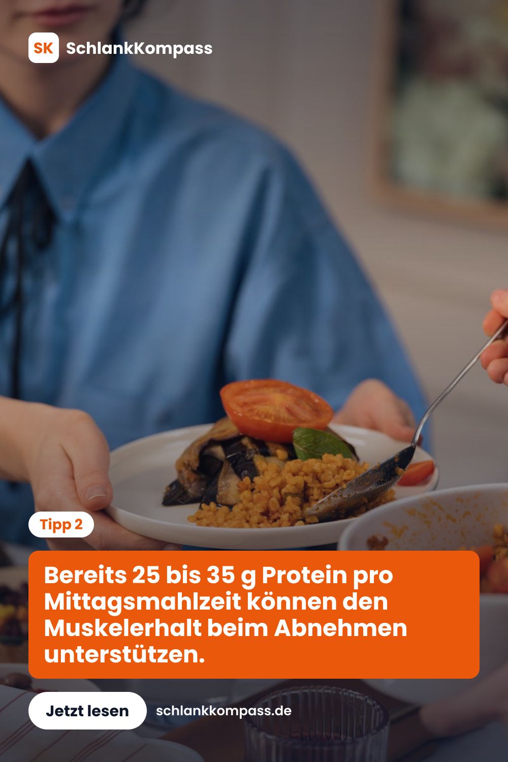 Bereits 25 bis 35 g Protein pro Mittagsmahlzeit können den Muskelerhalt beim Abnehmen unterstützen.